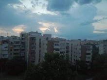 Част от Пловдив е без ток в жегата в момента