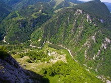 Млад мъж е открит мъртъв в Родопите