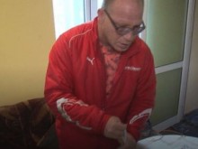 Арестуваха мъж, който злоупотреби с даренията, събрани за болния му син