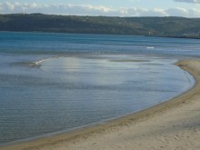 Непречистени отпадни води заливат бреговата ивица по Черноморието