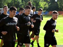Локо отпрати хърватин, един от българите на проби остава със сигурност