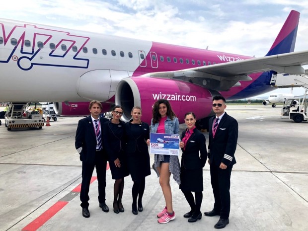 Wizz Air вече е превозила 15 милиона пътници от България За