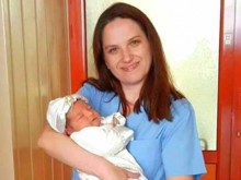 27-годишна със Синдром на изчезващия близнак роди момиченце в Пловдив