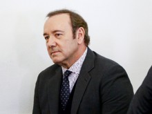 Разпитаха Кевин Спейси заради шест обвинения за сексуално насилие