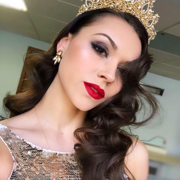 Фейсбук
Най красивата неомъжена жена на България за 2018 г бургазлийката