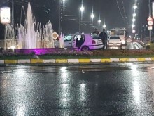 За кой ли път? Голф се "приземи" в кръговото на Водната палата