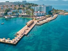 Българка загина при нелеп инцидент в турския курорт Кушадасъ