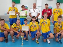 Купа №11 от шампионската колекция на хандбалния отбор на Труд