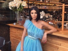 Мегз изуми със снимка от пловдивско заведение, показа голям чар