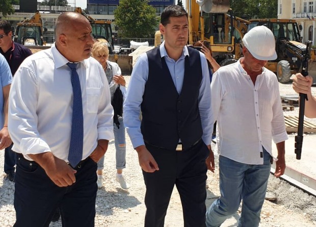 Поставят капсула на времето на площад "Централен" в Пловдив!