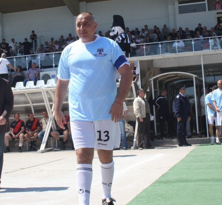 Премиерът Бойко Борисов има профил в най новия вариант на световната игра FIFA
