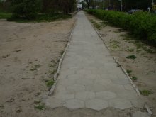Пореден тротоар съсипан от кабелен оператор, мижавите глоби не го стряскат