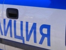 Бивш миньор се барикадира с оръжие в дома си, искал да стреля по полицаите