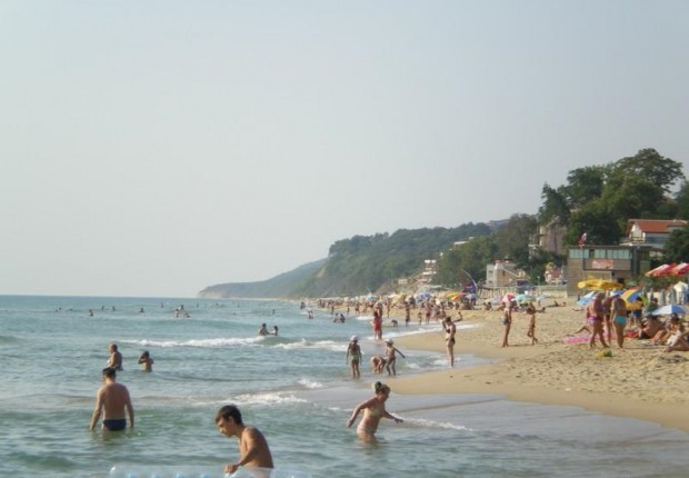 Руснаци спасиха сезона по Южното Черноморие Плажовете в Слънчев бряг