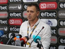 Акрапович: След седмица няма да ходим на екскурзия до Страсбург