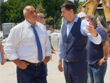 Премиерът: В България има толкова инвестиции, че вече няма работна ръка