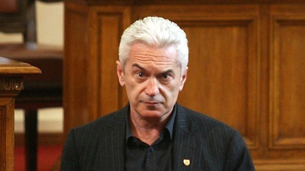 Шефът на Атака Волен Сидеров съди евродепутата Радан Кънев за