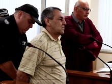 Обвинен за нападение с брадва и нож: Съжалявам! Моля за справедливост!