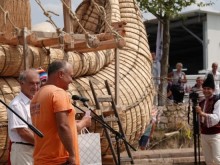 Уникална морска експедиция с тръстиков кораб тръгва от Варна
