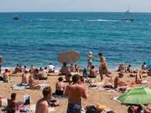 Евакуираха плаж заради бомба