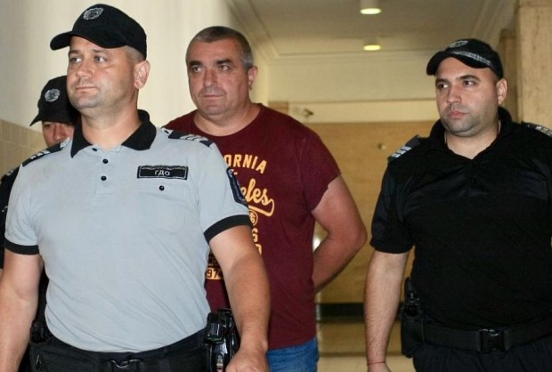 БГНЕС
Будимир Куйович беше арестуван вчера докато кара кола на АМ