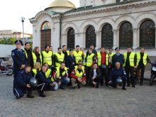 Мотористи опитват да обиколят България за 12 часа
