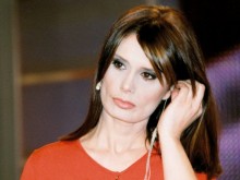 Папарашки снимки уловиха по бански топ водеща на БНТ