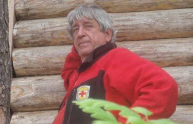 Фейсбук
Почина дългогодишният планински спасител Илия Илиев Това съобщиха неговите колеги