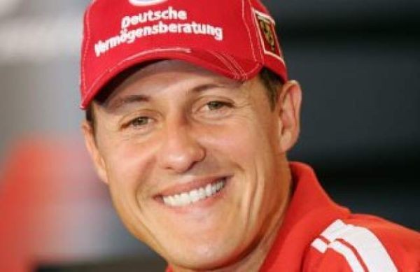 Бившият шампион на Формула 1 Михаел Шумахер е приет в