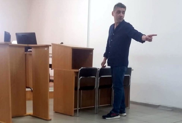 Пак няма присъда за адвоката, заканил се на журналист с "Ще те убия!"
