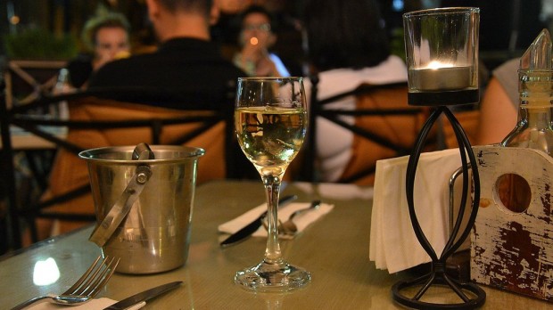 Българите изпиват средно по 12 3 л алкохол годишно показва