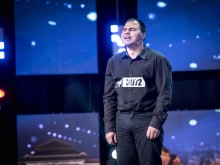 Златният бутон на Славена изпрати на финал уникален незрящ имитатор в "България търси талант"