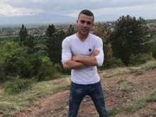 Сестрата на загиналия боксьор : Съмнявам се, че убиха батко!