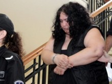 Появиха се снимки на Мадам Сара от Шумен, която проституира и на 59 г.(18+)