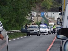 Верижна катастрофа на Е-79, има пострадал