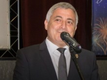 Премиерът изпрати хеликоптер за ректора на Русенския университет, който е получил инсулт