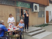 Кандидатът за кмет на Куклен Елена Филева поздрави миряни за празника Покров Богородичен