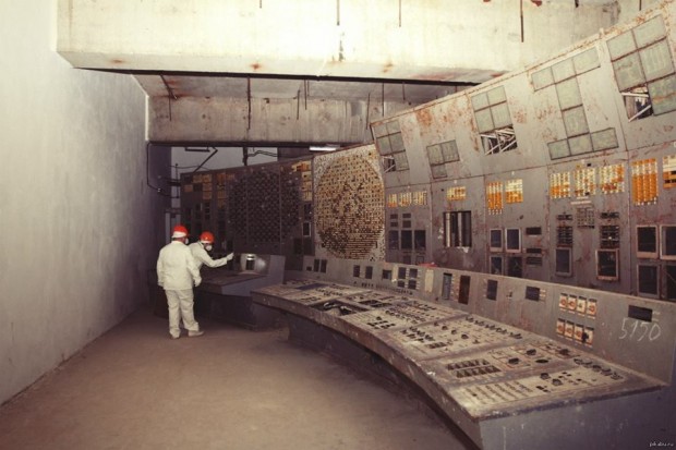 След засиления туристически интерес към Чернобил, украинското правителство разреши достъпа