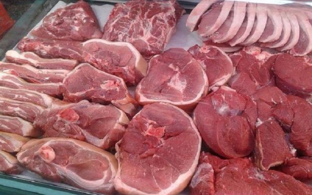 Цената на свинското се надува спекулативно у нас заяви пред