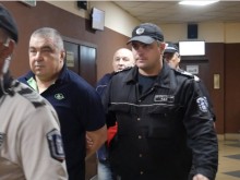 Разстреляният Дребчев изнасял мистериозни черни чували от митницата