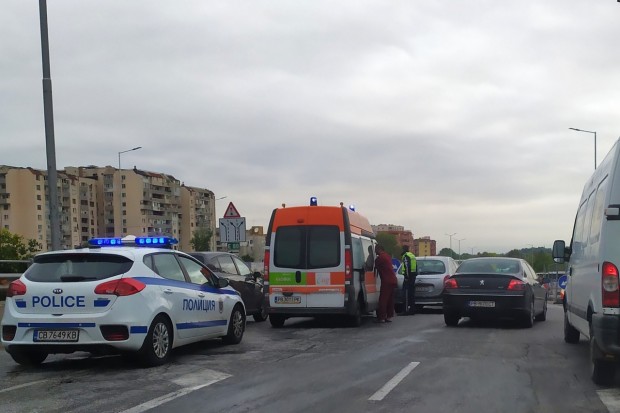 Катастрофа на моста на Адата, линейка и полиция са на място