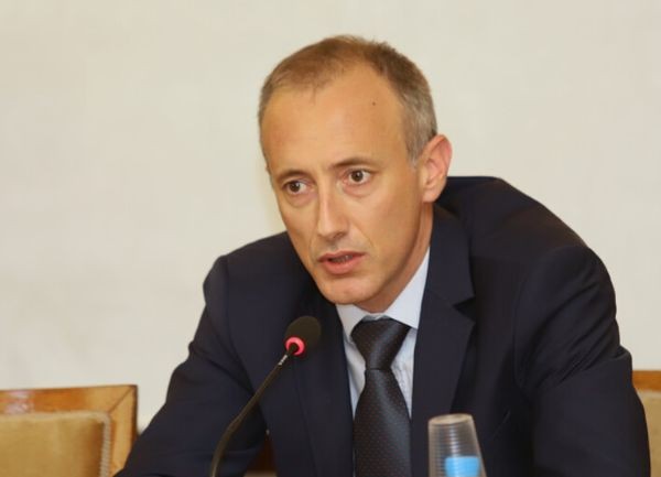 Министърът на образованието Красимир Вълчев коментира инцидента в софийското село