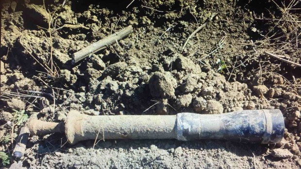 Военнослужещи от Сухопътните войски унищожиха невзривен боеприпас, открит в землището