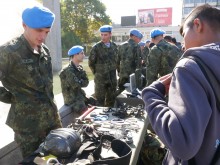 Военни превземат пл. "Централен" в Пловдив!