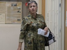 Шофьорка сътвори страшни сцени пред "Оазис" в "Смирненски", посегна на полицай!