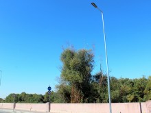 Възстановиха стълба за осветление след катастрофата на бул. "Марица"