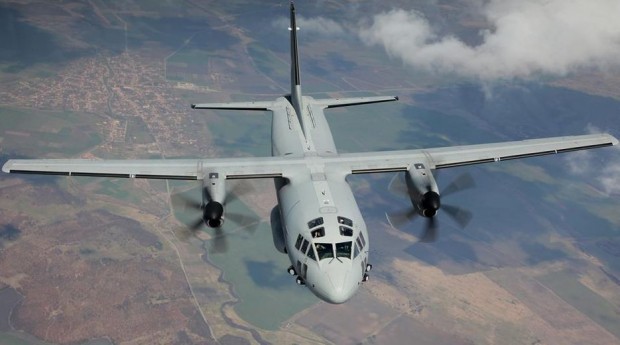 Военни самолети прелитат ниско над Пловдив!