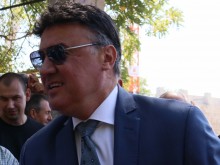 Извънредно: Боби Михайлов все пак подаде оставка!