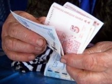 Възрастни хора предоставиха 30 бона на телефонни измамници