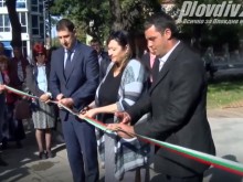 Градинката срещу църквата "Св. Петка" - приказна!